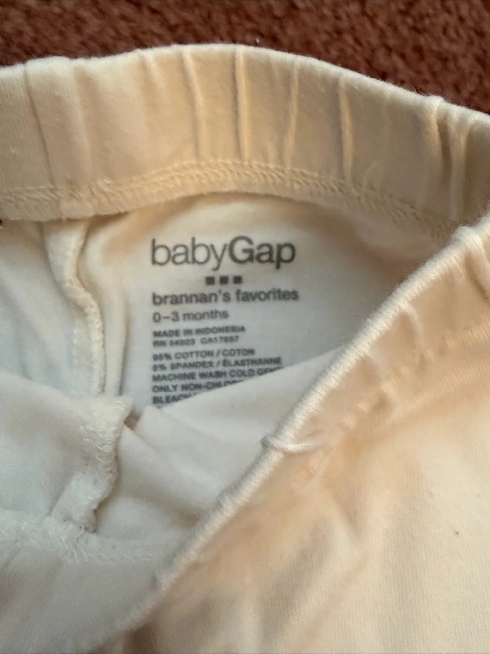 GAP Blue Chambray Joggers & Cream Leggings Set